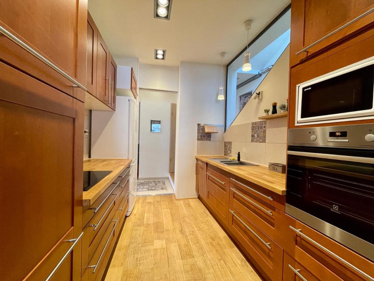 Penthouse W Private Rooftop And Free Parking Budapest Extérieur photo