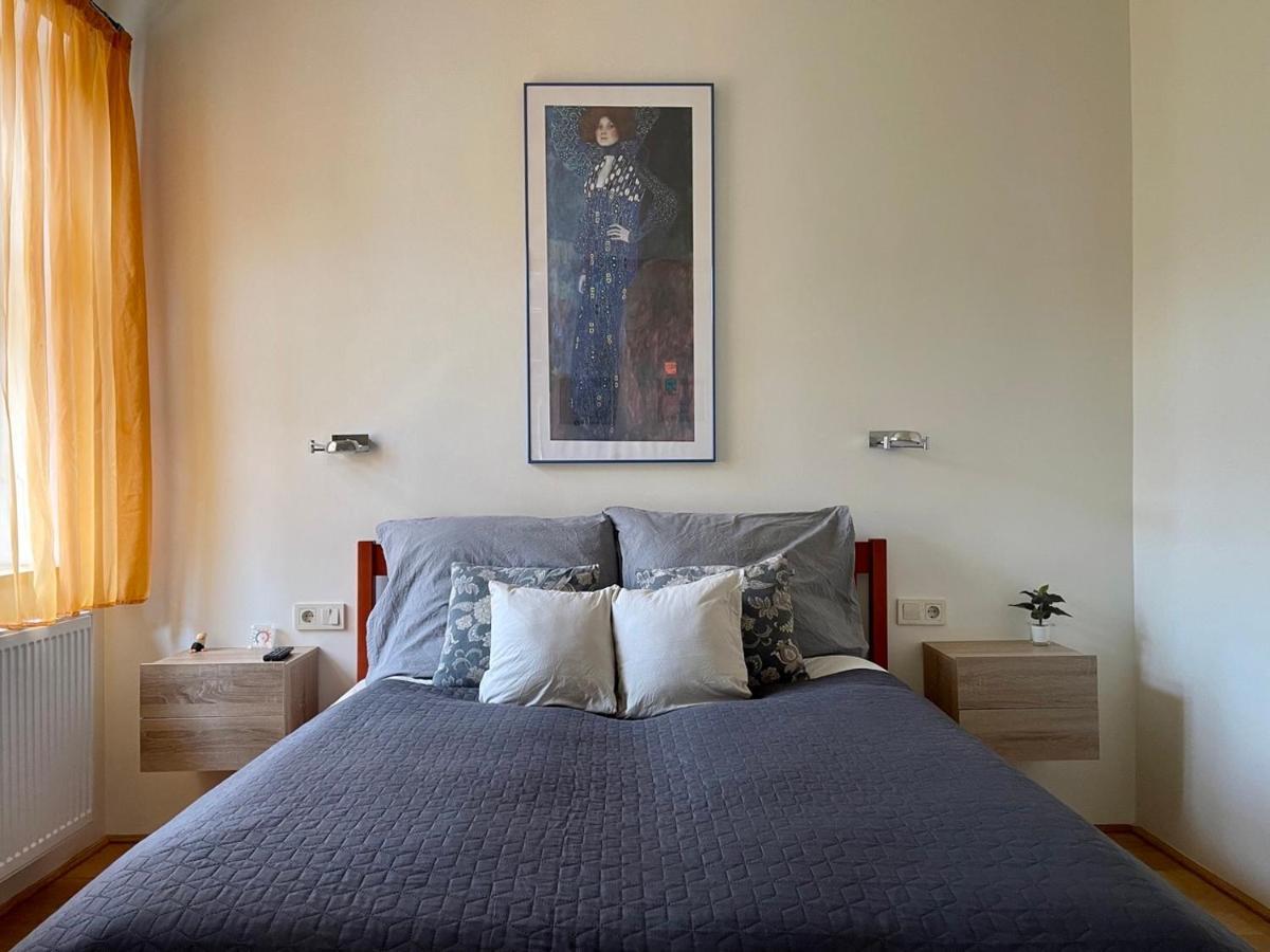 Penthouse W Private Rooftop And Free Parking Budapest Extérieur photo